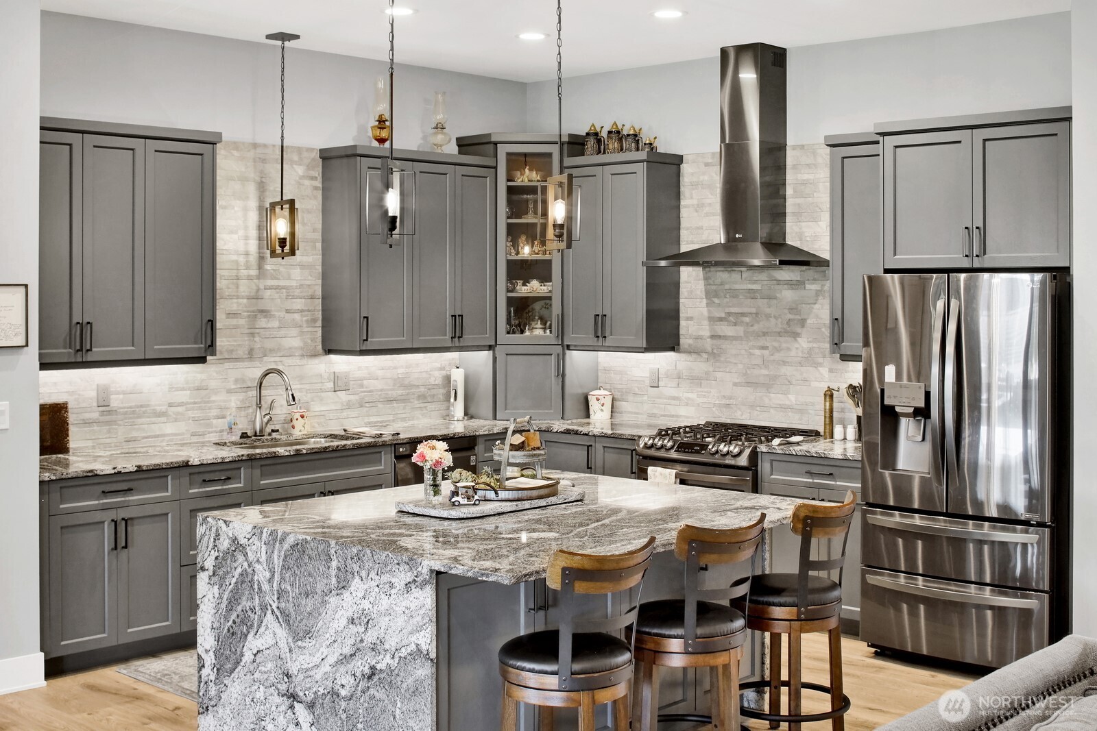 8802 Line Road Lynden, WA 98264 - Photo 23 of 40