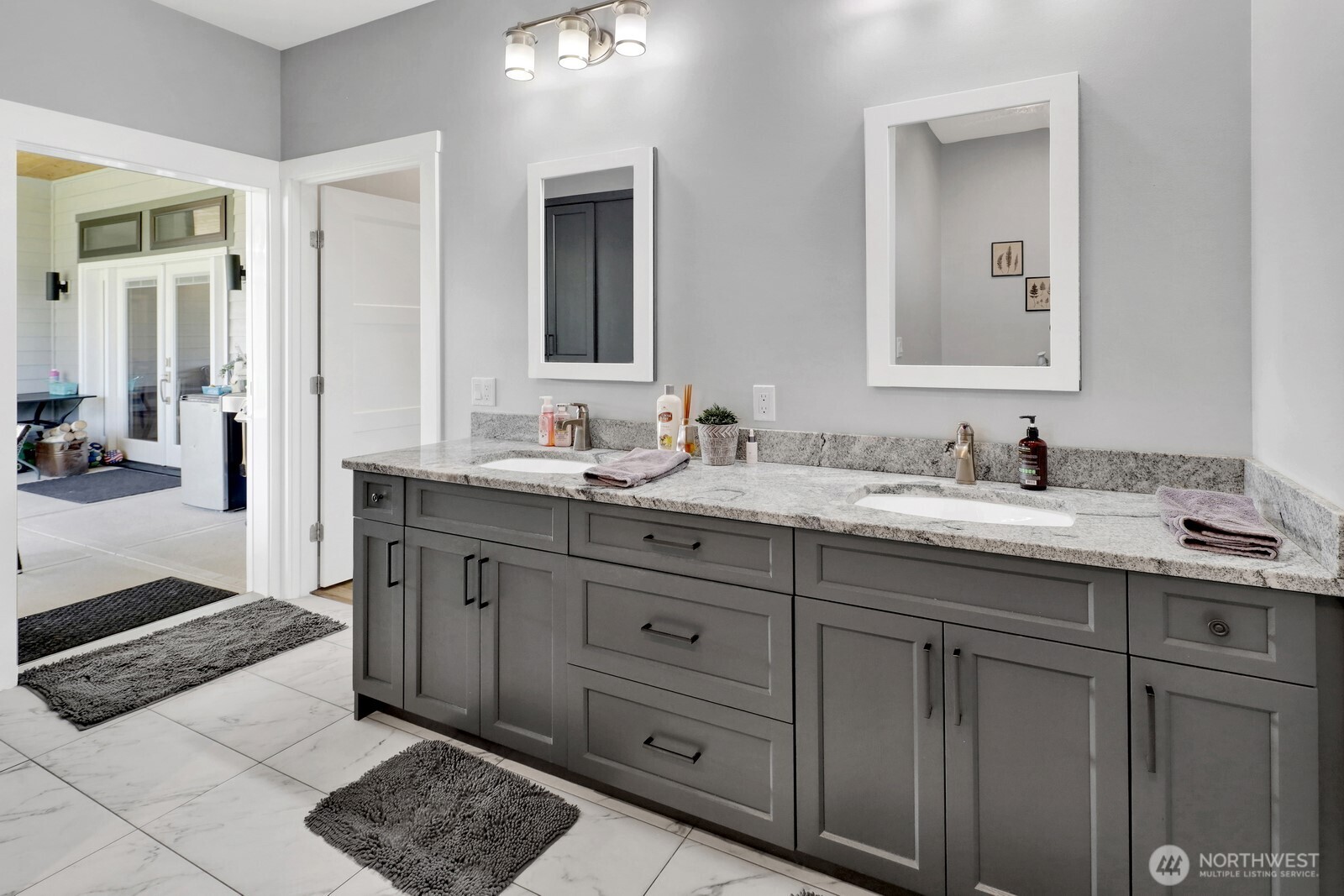 8802 Line Road Lynden, WA 98264 - Photo 36 of 40