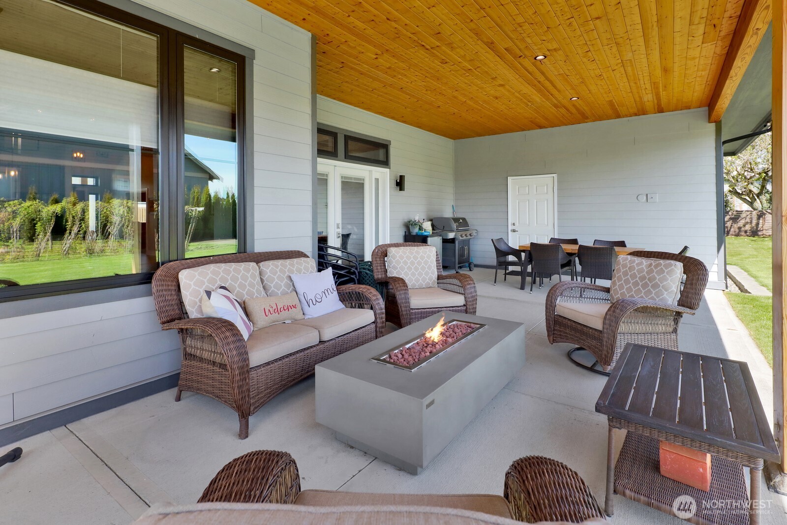 8802 Line Road Lynden, WA 98264 - Photo 7 of 40