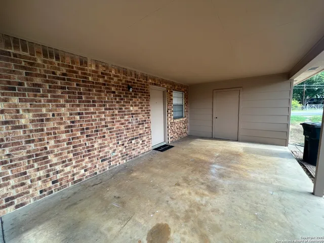 a view of empty room