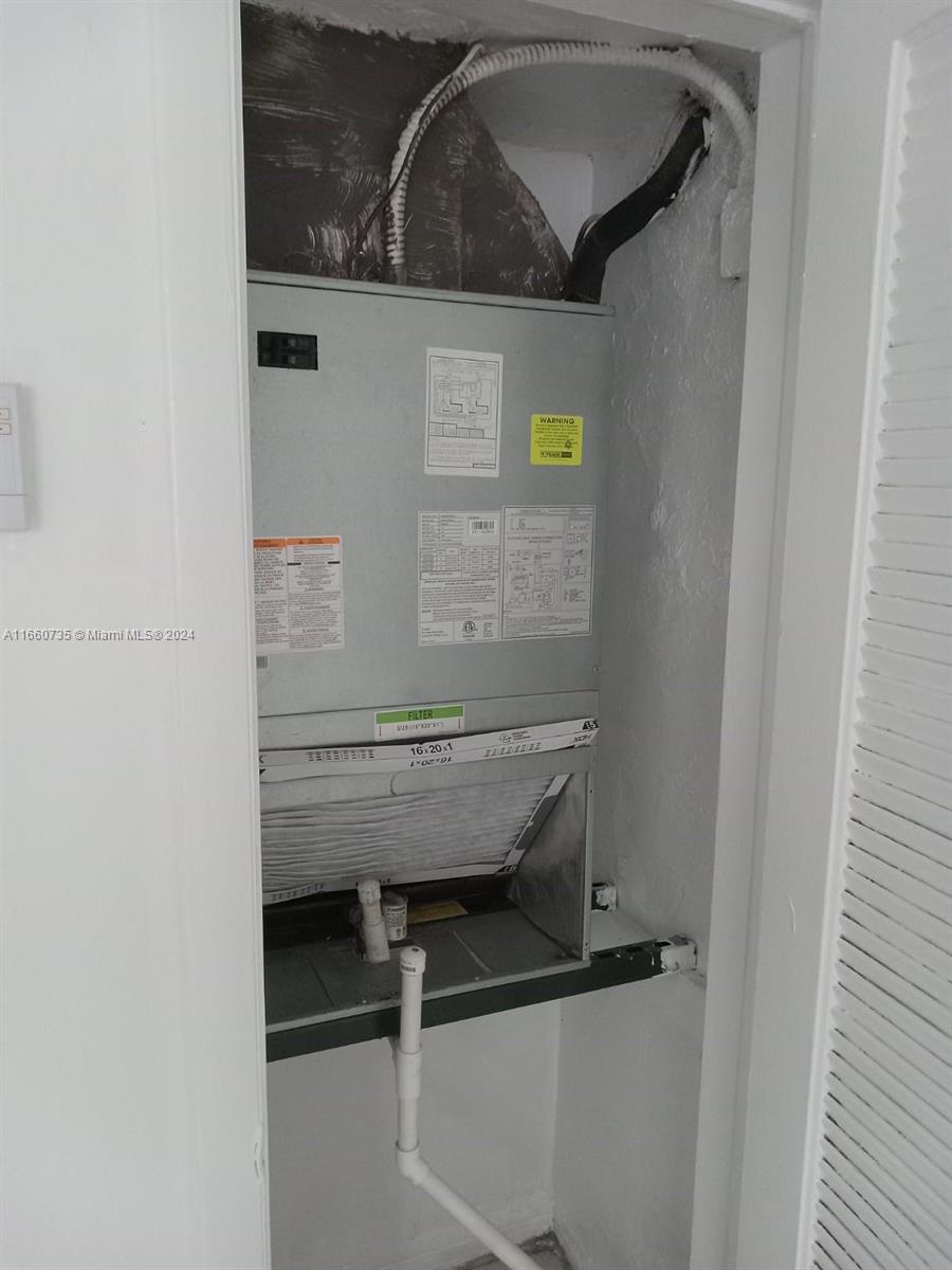 1230 West 54th Street, Unit 216A Hialeah, FL 33012 - Photo 15 of 28 a view of entryway