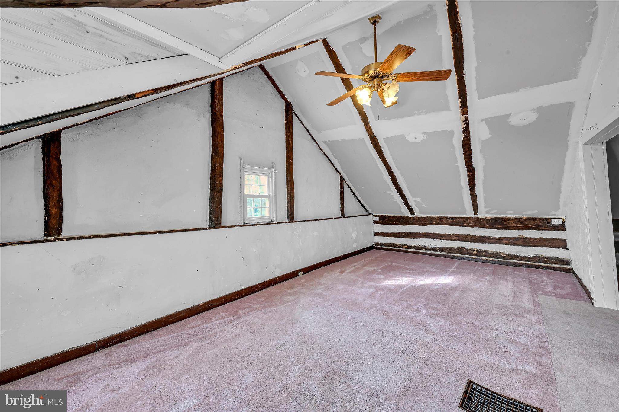 470 Weavertown Road Myerstown, PA 17067 - Photo 17 of 38 a view of an empty room