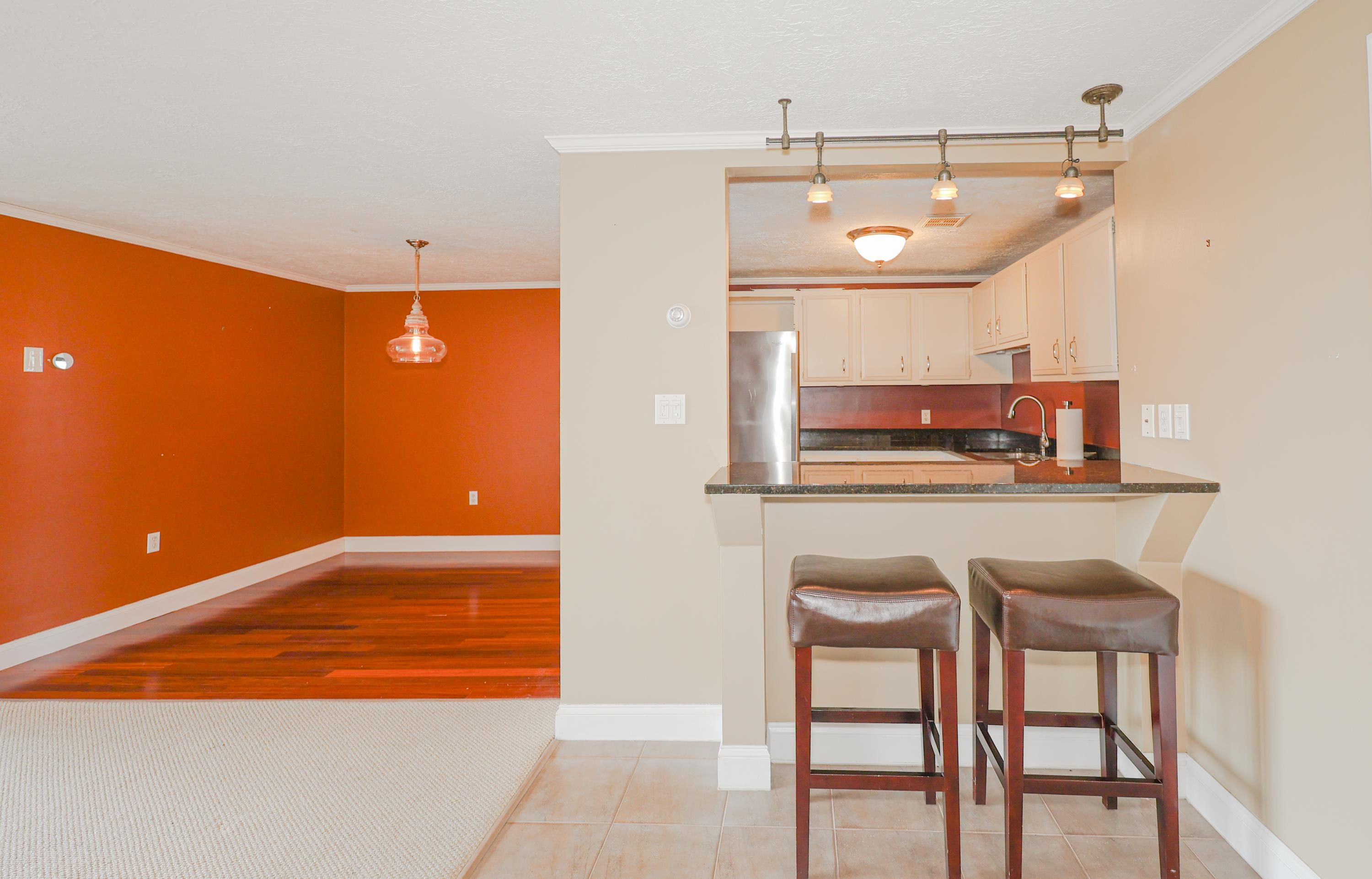 55 River Road, Unit 6C Manchester, NH 03104 - Photo 6 of 27