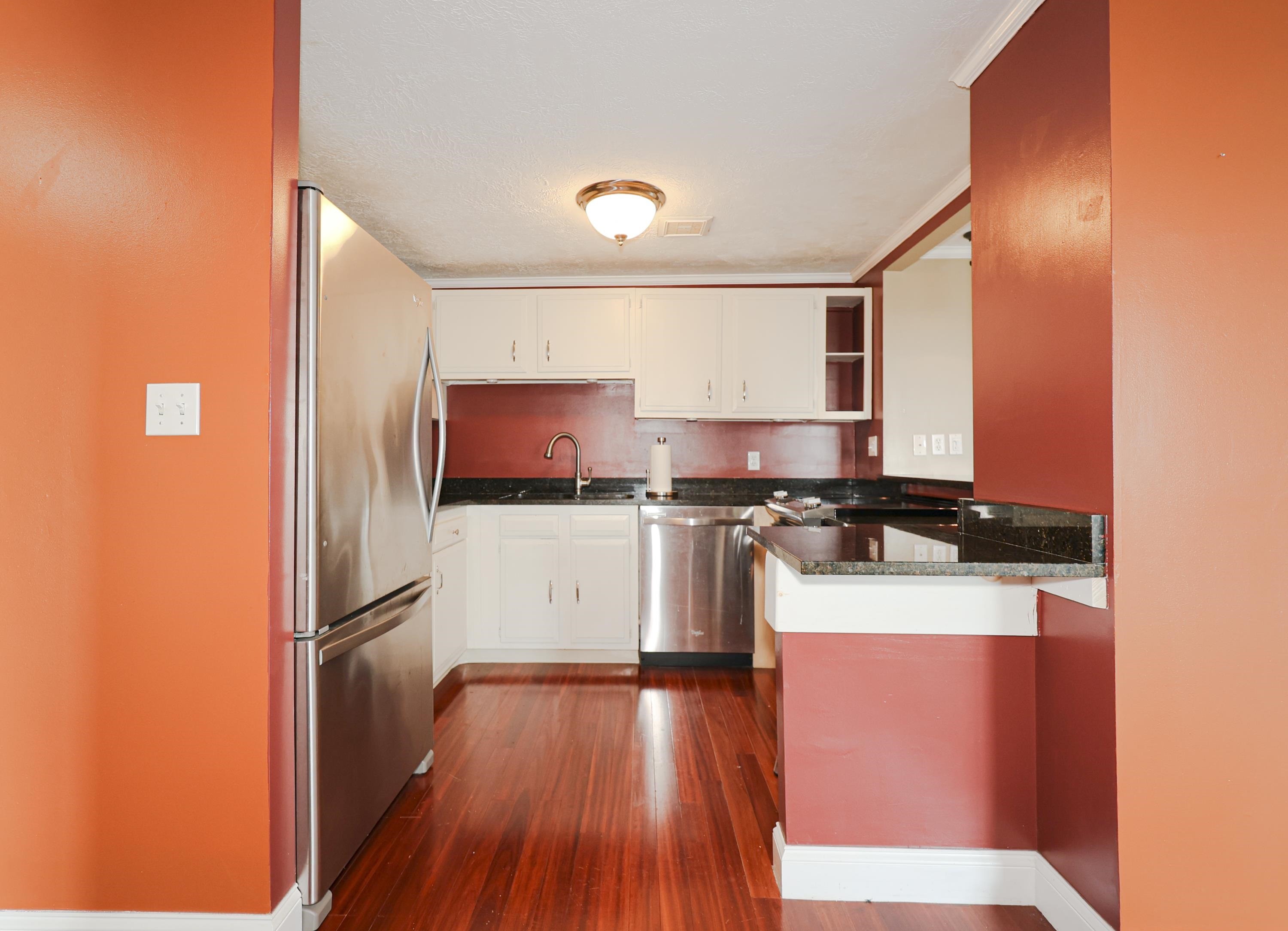 55 River Road, Unit 6C Manchester, NH 03104 - Photo 8 of 27