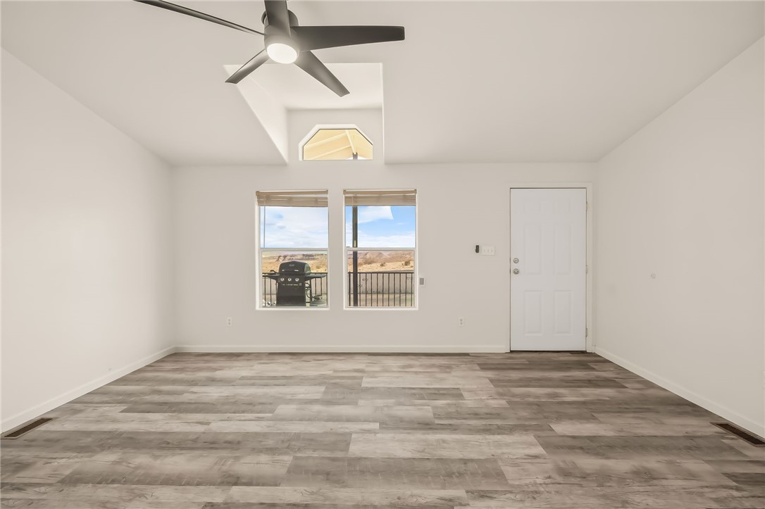 2960 Silver Creek Road, Unit 112 Bullhead City, AZ 86442 - Photo 12 of 53