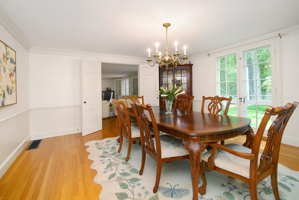 96 Lexington Road Lincoln, MA 01773 - Photo 11 of 41