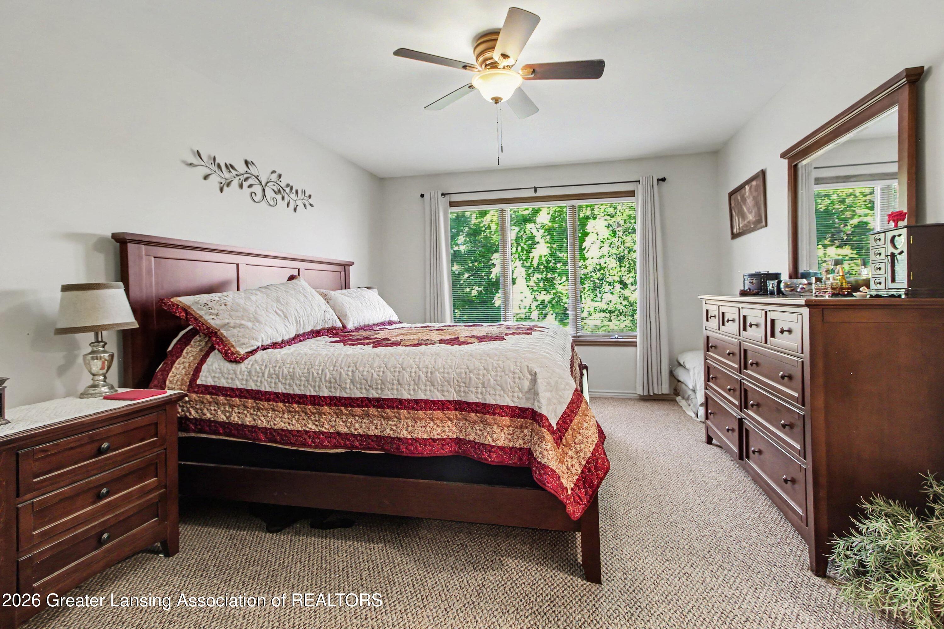 5589 North Territorial Road Ann Arbor, MI 48105 - Photo 11 of 29 Bedroom