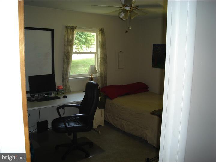 996 Lieds Road Coatesville, PA 19320 - Photo 8 of 11 Bedroom - Main