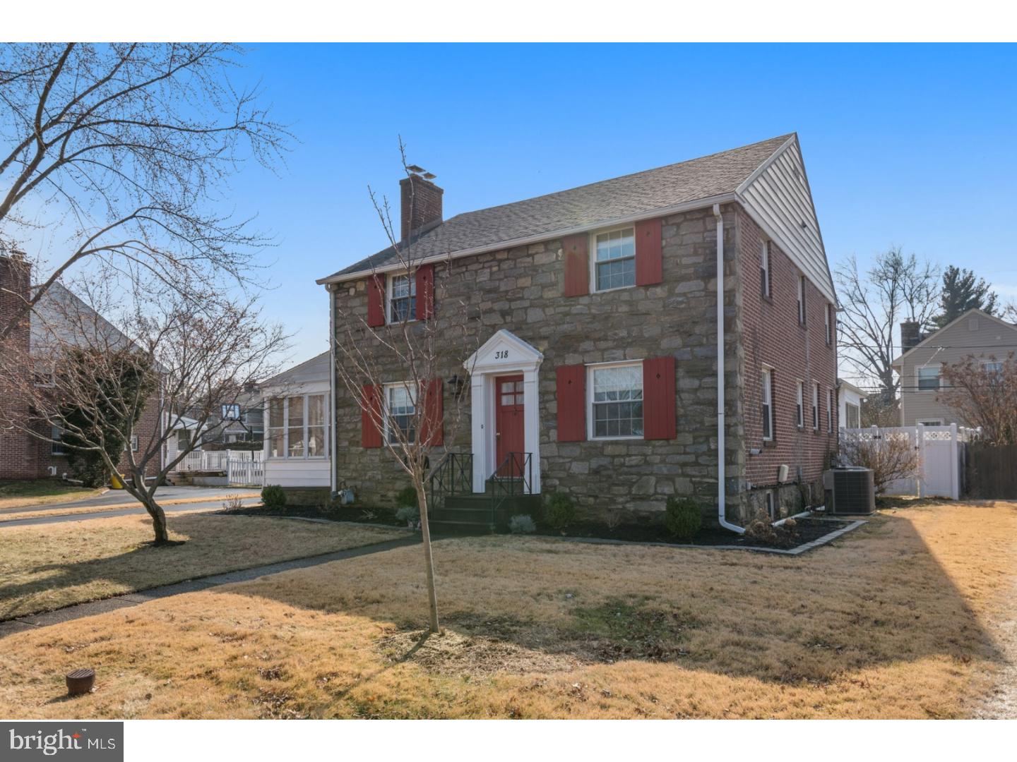 318 Brock Road Springfield, PA 19064 - Photo 2 of 23 Exterior Front
