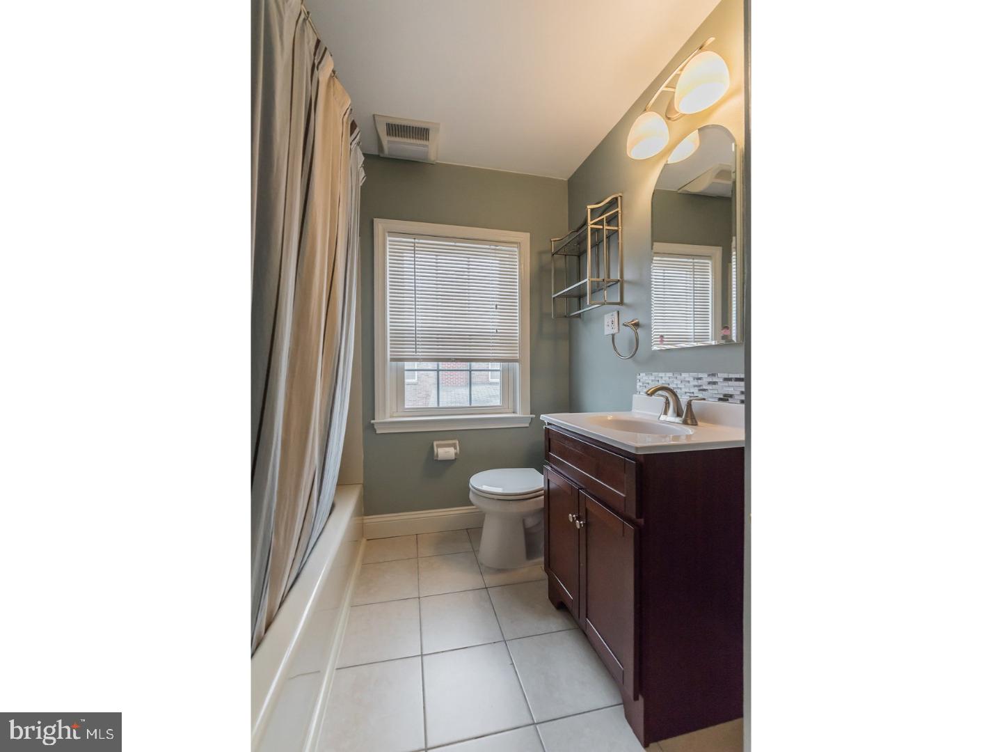 318 Brock Road Springfield, PA 19064 - Photo 21 of 23 Bathroom