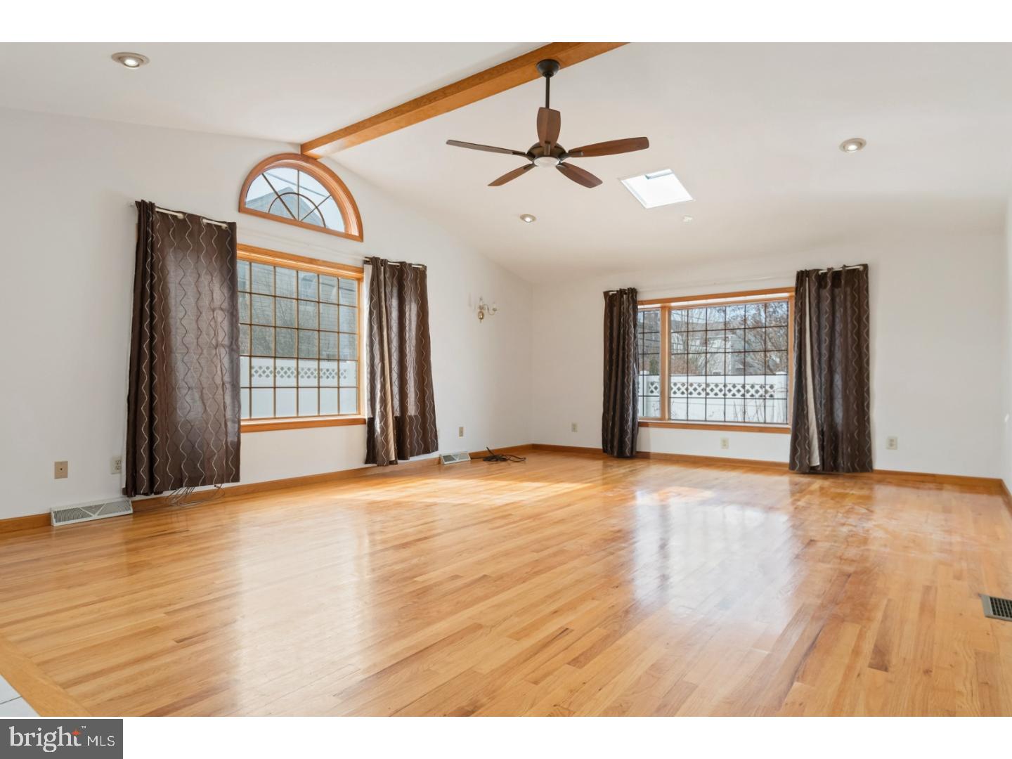 318 Brock Road Springfield, PA 19064 - Photo 7 of 23 Family Room