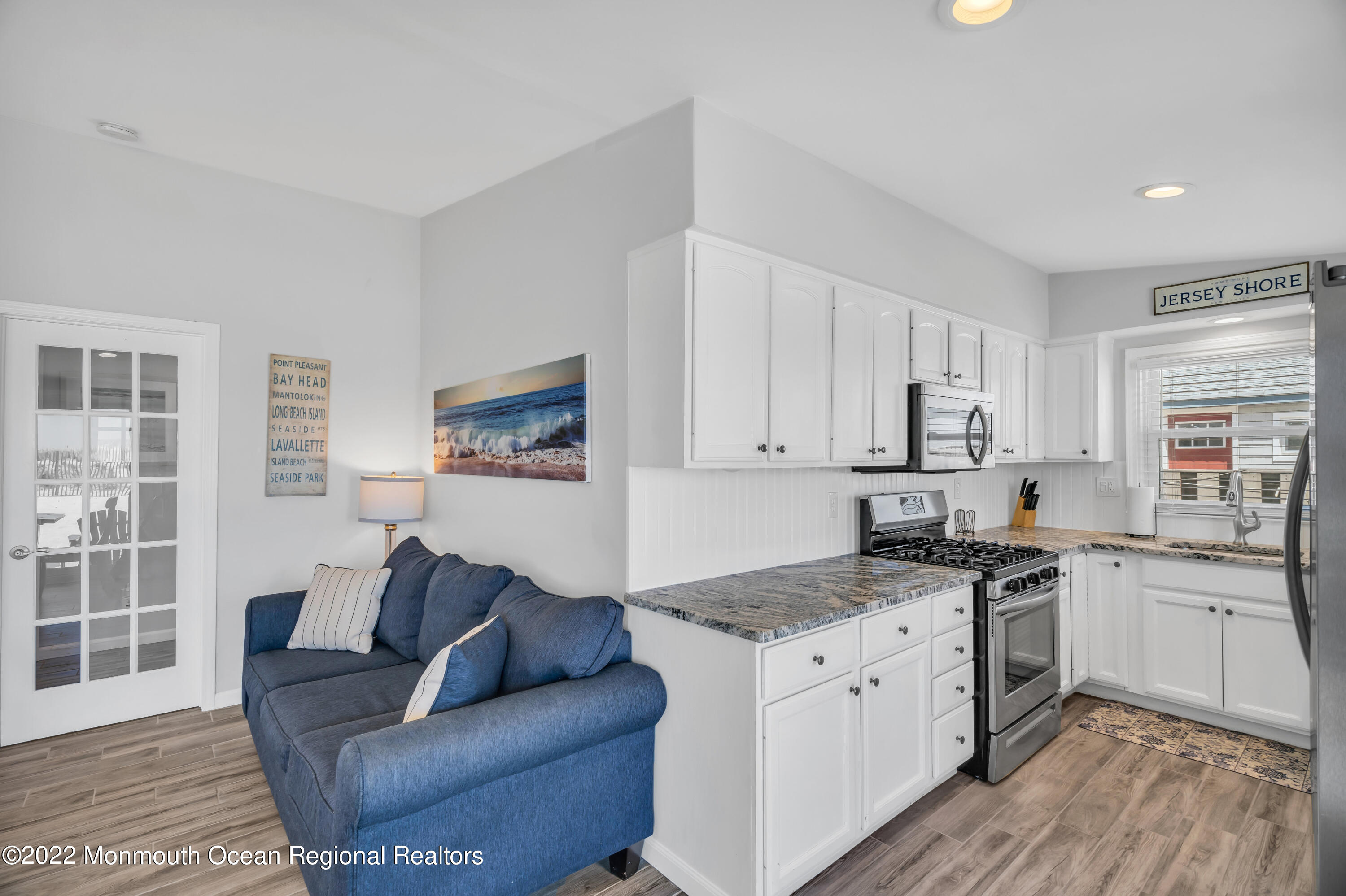 3154 Ocean Road Lavallette, NJ 08735 - Photo 3 of 17 004_dsc04477