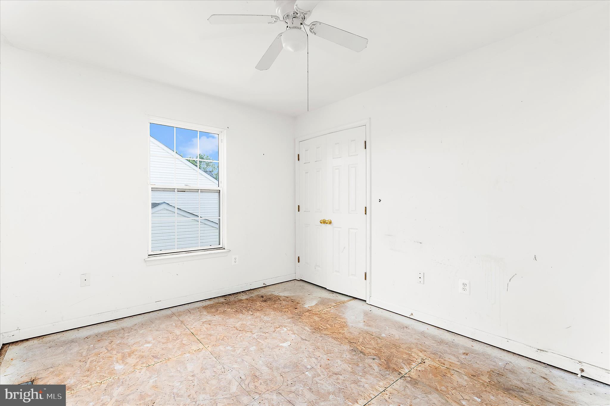 2209 West Geipe Road Catonsville, MD 21228 - Photo 16 of 37