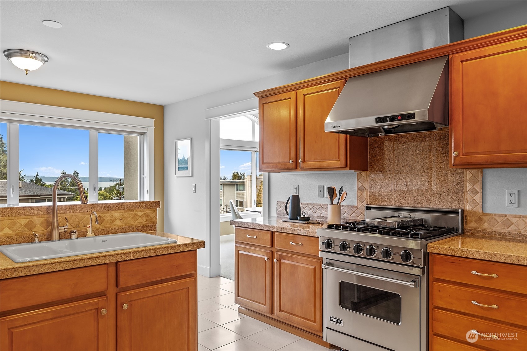 400 Walnut Street, Unit 302 Edmonds, WA 98020 - Photo 13 of 30 Gallery Image 13
