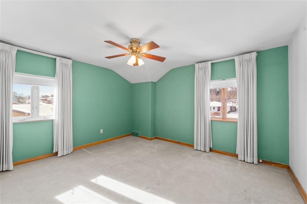 165 Cherrydell Drive Pittsburgh, PA 15220 - Photo 19 of 33 Master Bedroom.