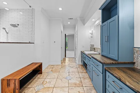 $499,999 | 9214 South Pass Lane, Houston, TX 77064