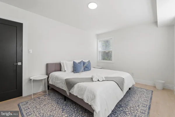 $3,000 | 100 West Taylor Run Parkway, Unit 6, Alexandria, VA 22314