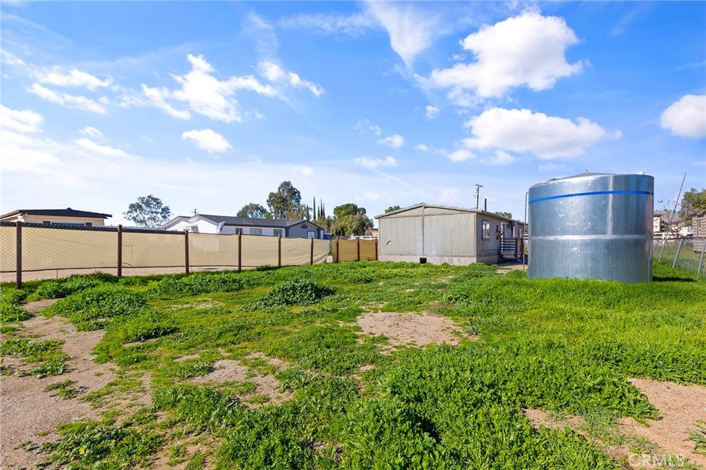 21285 Kinney Street Perris, CA 92570 - Photo 8 of 38