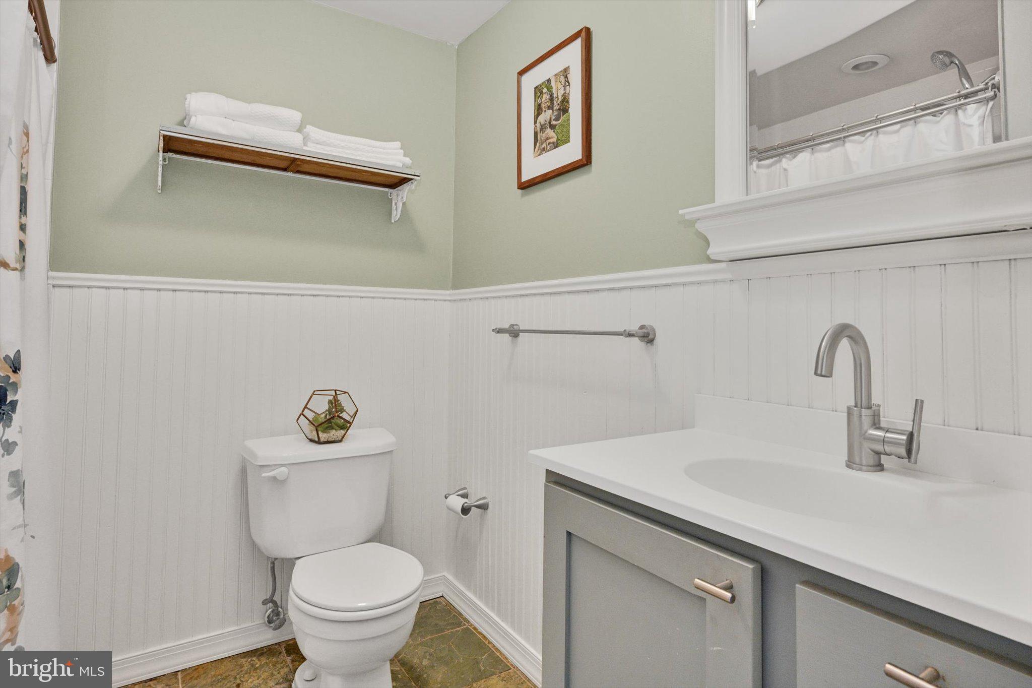 2420 Madison Square Philadelphia, PA 19146 - Photo 21 of 30