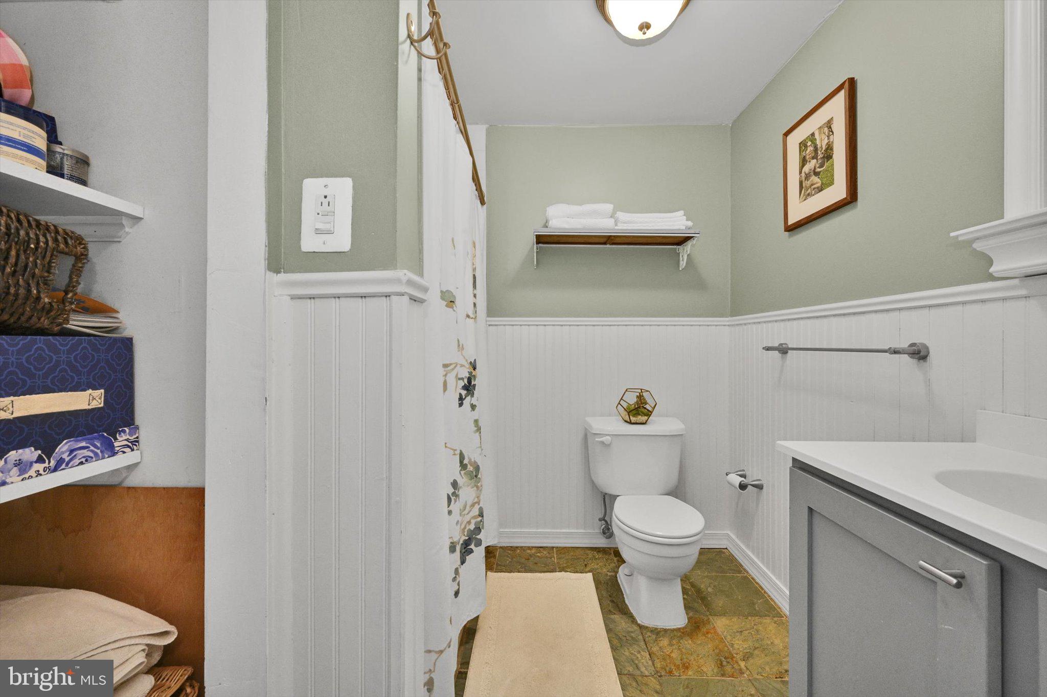 2420 Madison Square Philadelphia, PA 19146 - Photo 22 of 30
