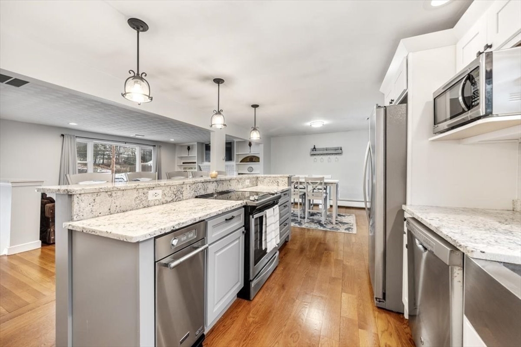 70 Alida Road Braintree, MA 02184 - Photo 6 of 41 Gallery Image 6