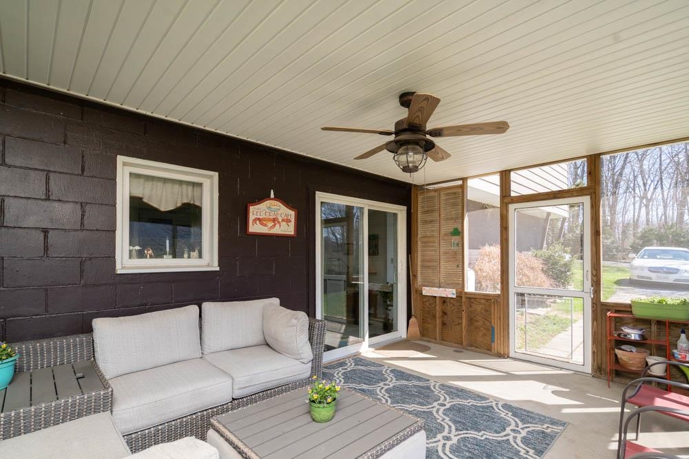 1601 Rinacas Corner Road Shenandoah, VA 22849 - Photo 5 of 60 Gallery Image 5