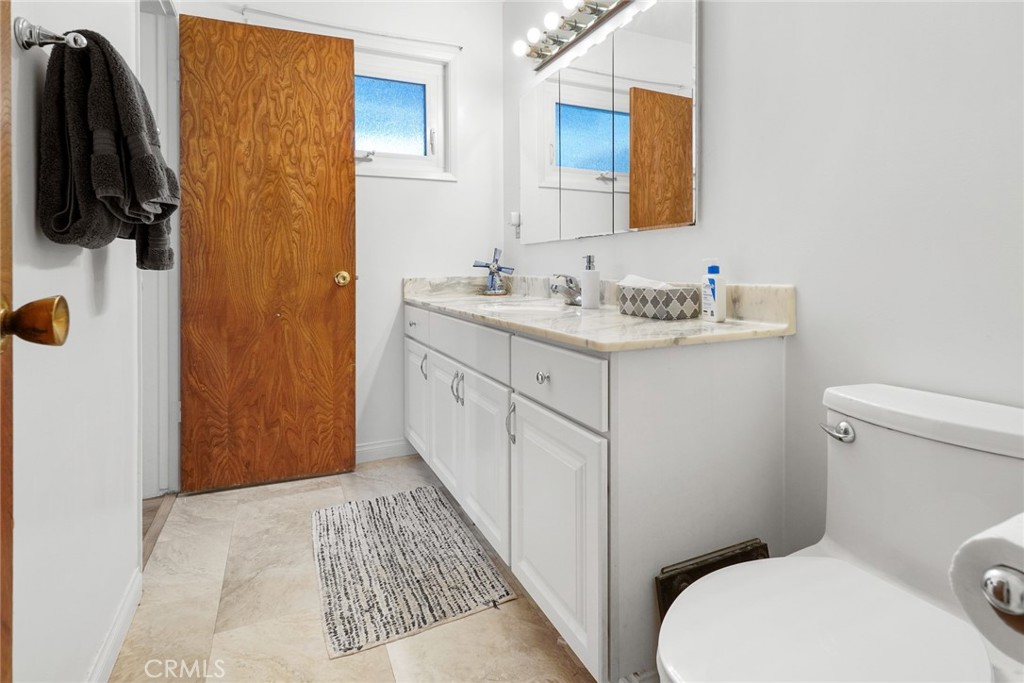3541 Marna Avenue Long Beach, CA 90808 - Photo 20 of 30 Bathroom 1