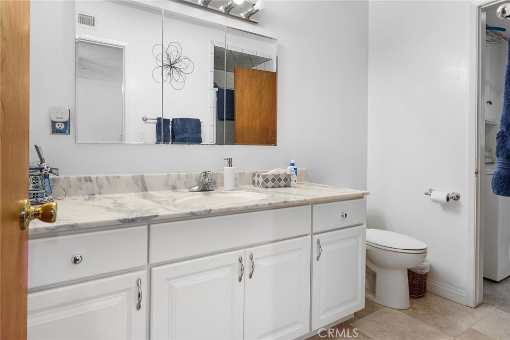 3541 Marna Avenue Long Beach, CA 90808 - Photo 21 of 30 Bathroom 1
