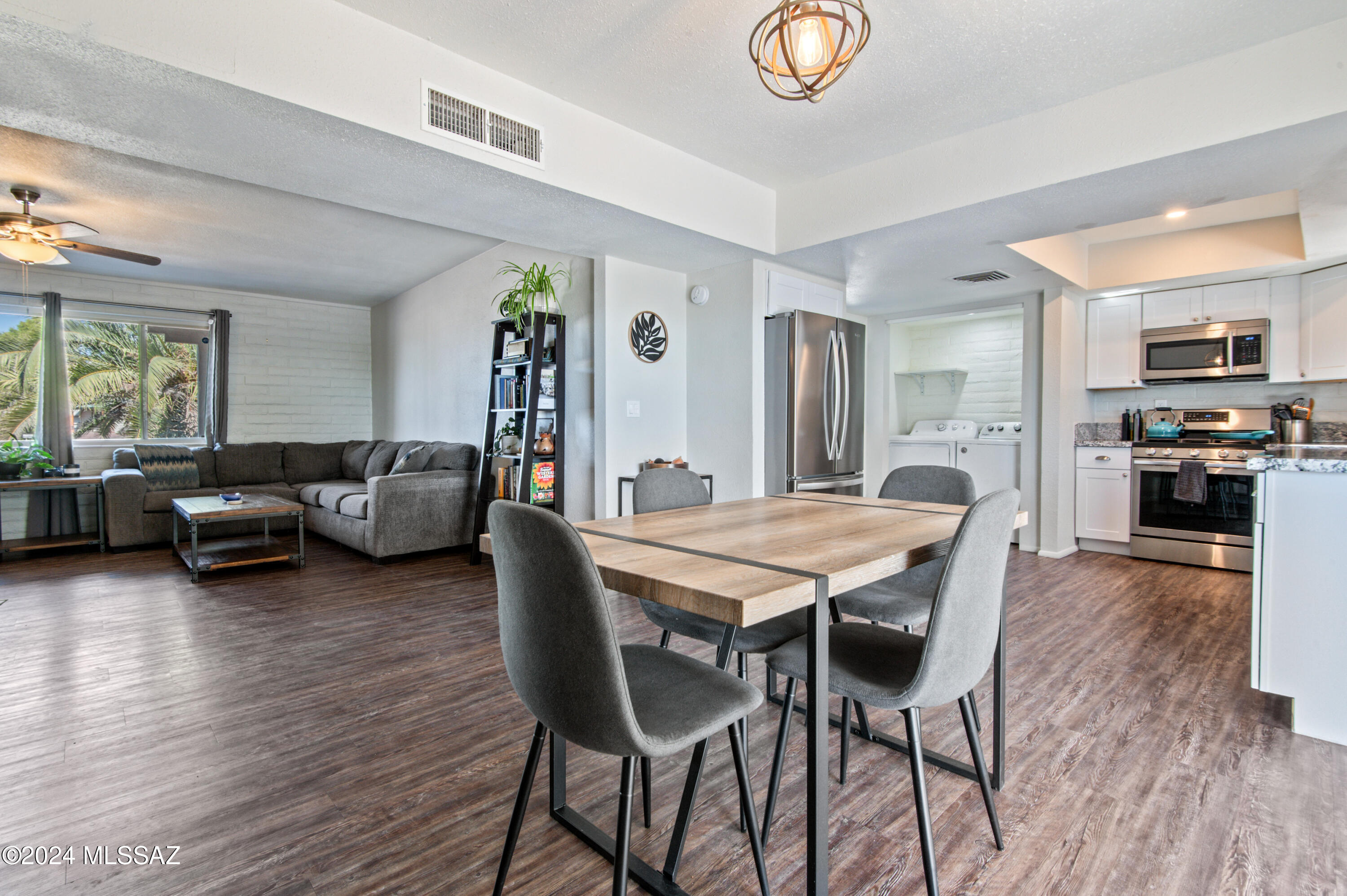 9570 East Stella Road Tucson, AZ 85730 - Photo 8 of 39