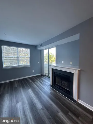 $359,000 | 1645 International Drive, Unit 125, McLean, VA 22102