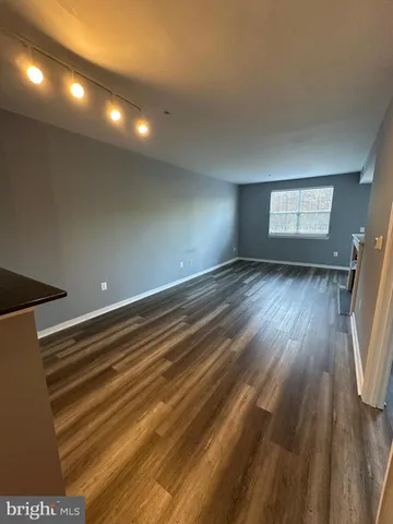 $359,000 | 1645 International Drive, Unit 125, McLean, VA 22102