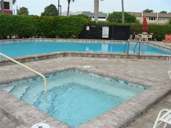 $499,995 | 807 River Point Drive, Unit 201D, Naples, FL 34102