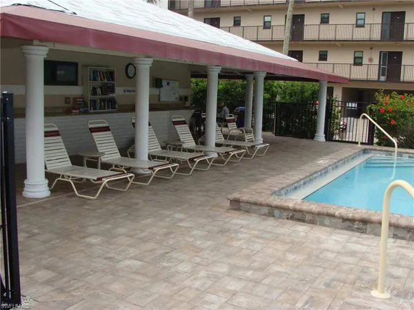 $499,995 | 807 River Point Drive, Unit 201D, Naples, FL 34102