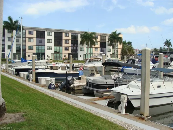 $499,995 | 807 River Point Drive, Unit 201D, Naples, FL 34102