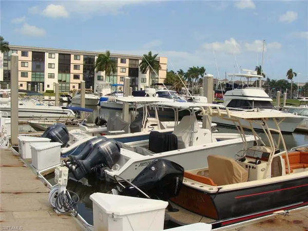 $499,995 | 807 River Point Drive, Unit 201D, Naples, FL 34102