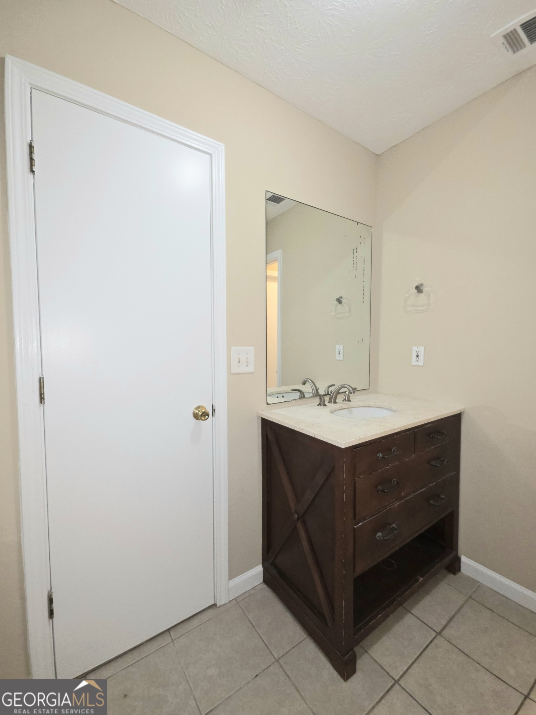 209 East Wilson Street, Unit 23 Villa Rica, GA 30180 - Photo 6 of 9