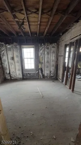 a view of a garage room