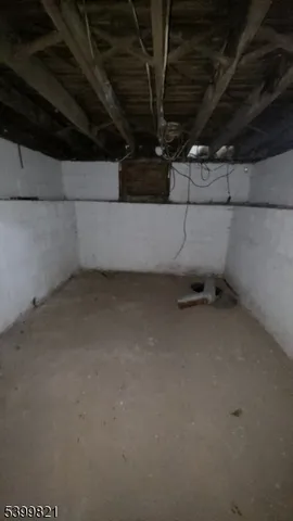 a view of a empty room