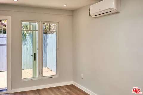 $2,300 | 10394 Keswick Avenue, Los Angeles, CA 90064