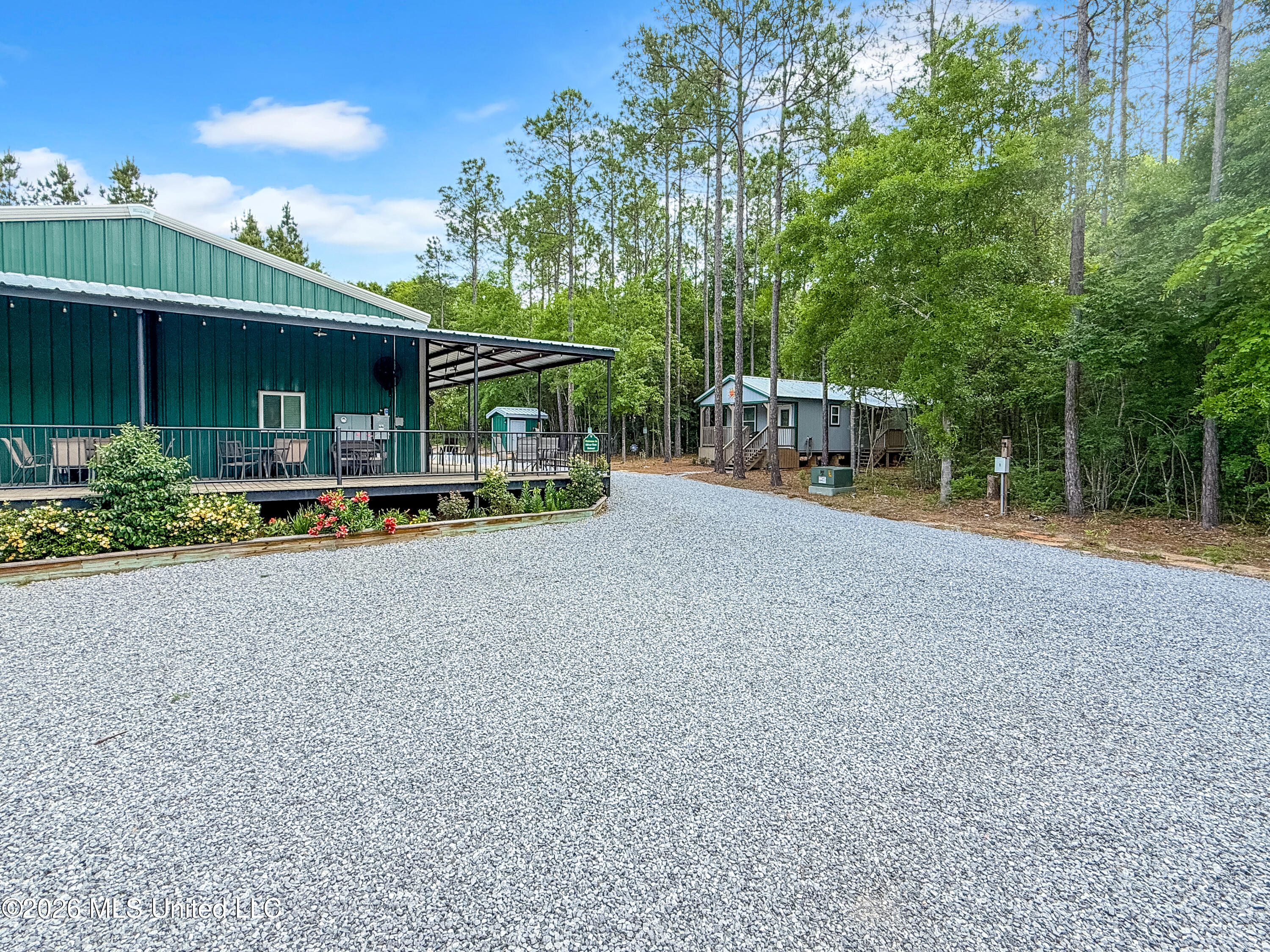 1771 Ridge Road Perkinston, MS 39573 - Photo 34 of 36 Cabin and Barndo