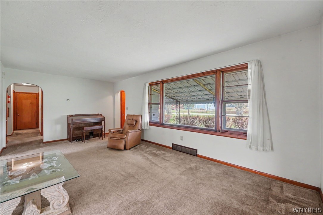 13211 Henskee Road Alden, NY 14004 - Photo 13 of 43