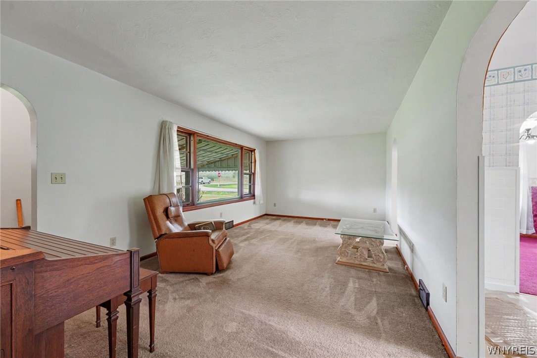 13211 Henskee Road Alden, NY 14004 - Photo 17 of 43