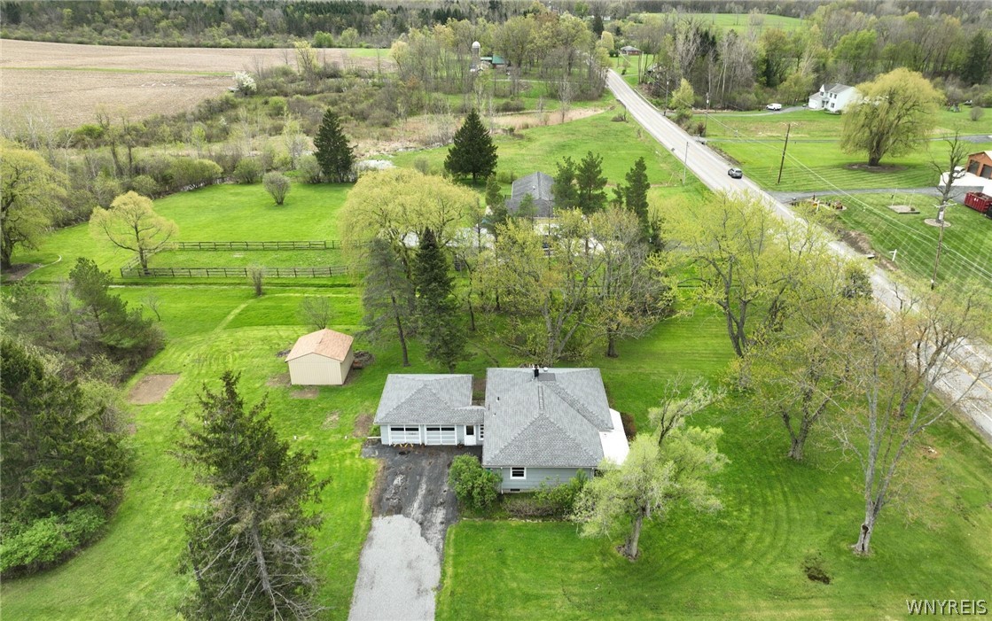 13211 Henskee Road Alden, NY 14004 - Photo 36 of 43
