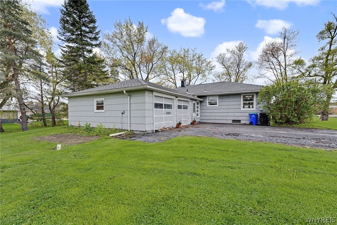 13211 Henskee Road Alden, NY 14004 - Photo 4 of 43