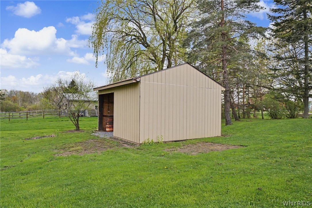 13211 Henskee Road Alden, NY 14004 - Photo 5 of 43