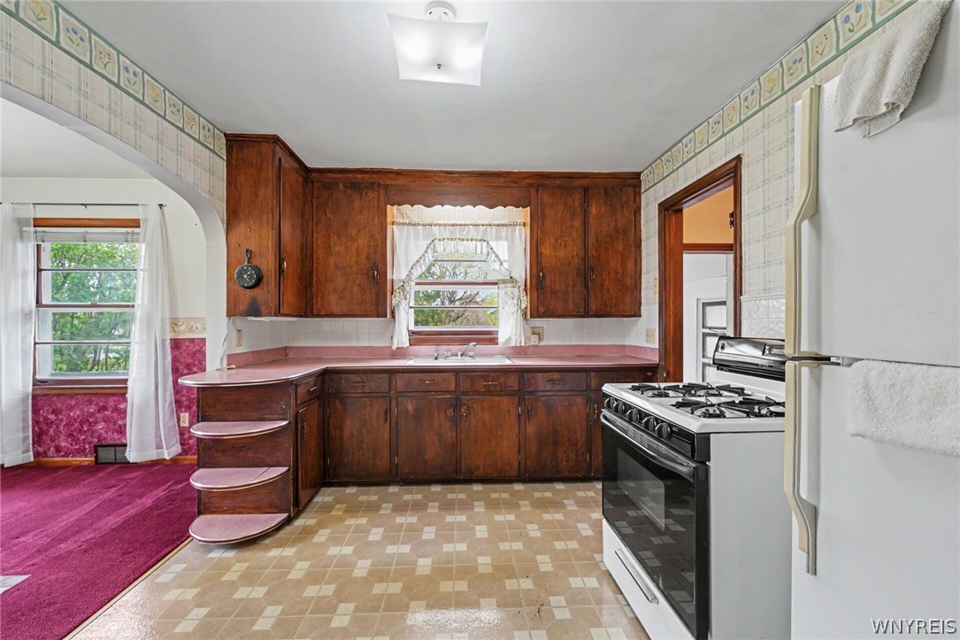 13211 Henskee Road Alden, NY 14004 - Photo 7 of 43