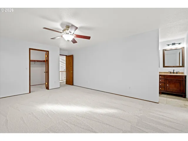 $665,000 | 11255 Southwest Viewmount Court, Tigard, OR 97223