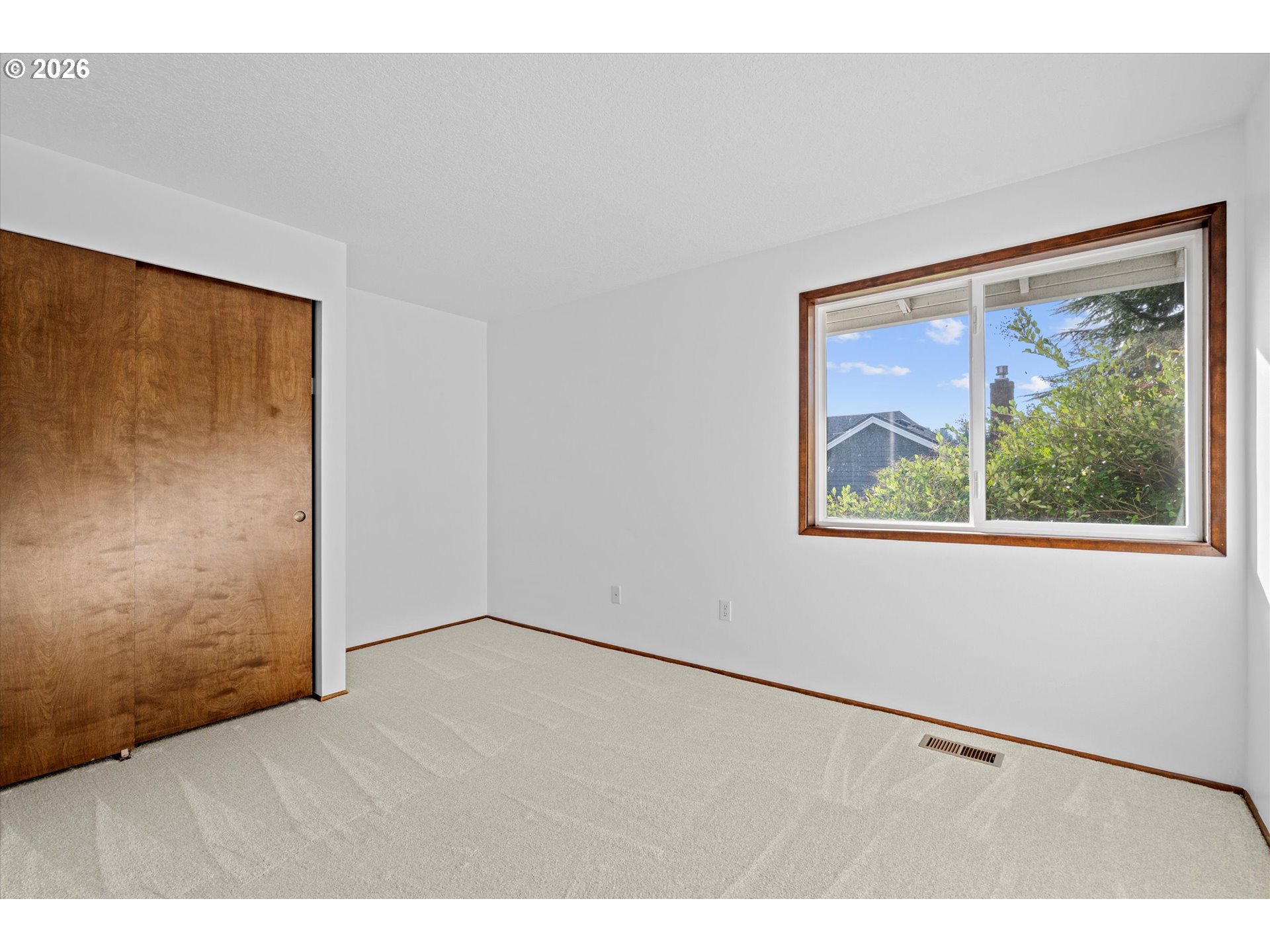 11255 Southwest Viewmount Court Tigard, OR 97223 - Photo 27 of 48 Bedroom