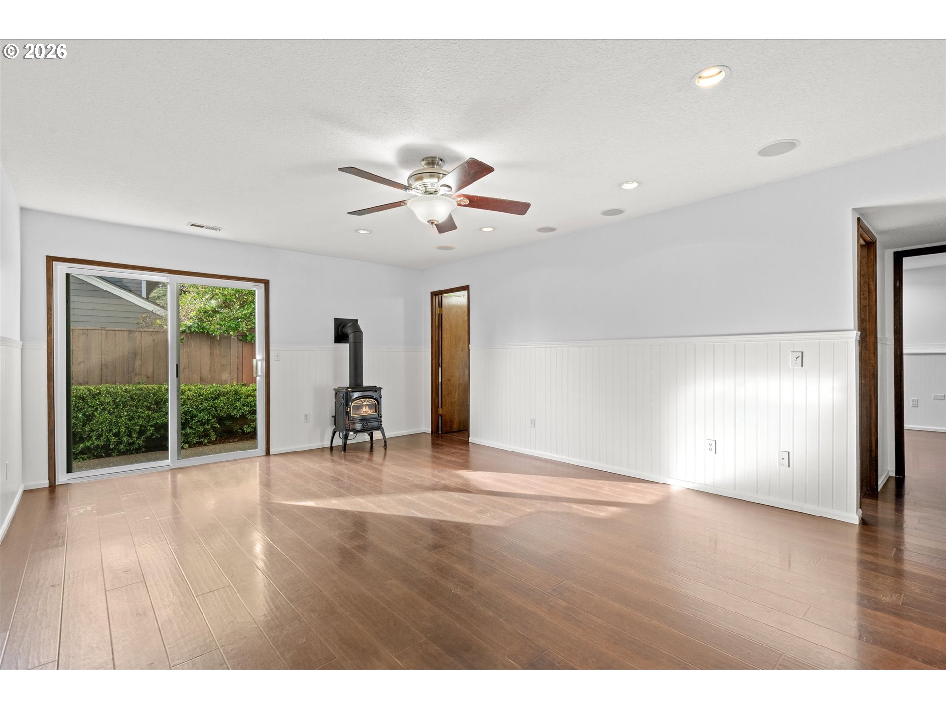 11255 Southwest Viewmount Court Tigard, OR 97223 - Photo 31 of 48 Family Room