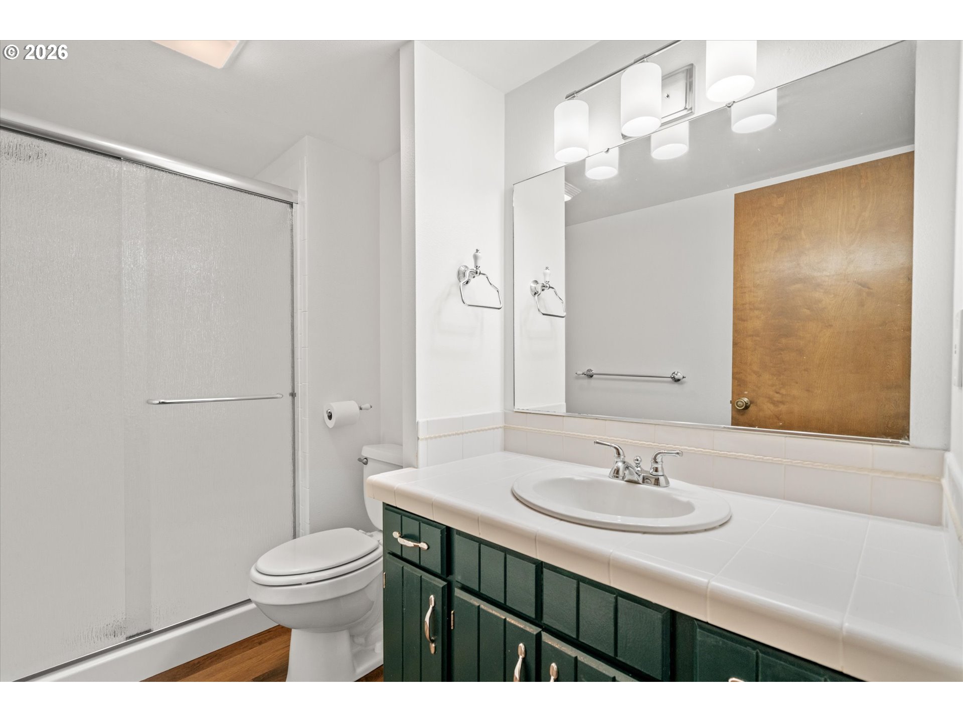 11255 Southwest Viewmount Court Tigard, OR 97223 - Photo 36 of 48 Bathroom